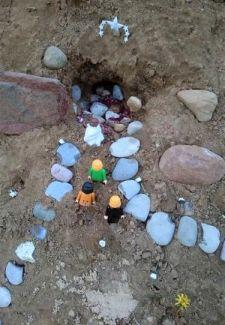 Das Grab ist leer! Frohe Ostern!