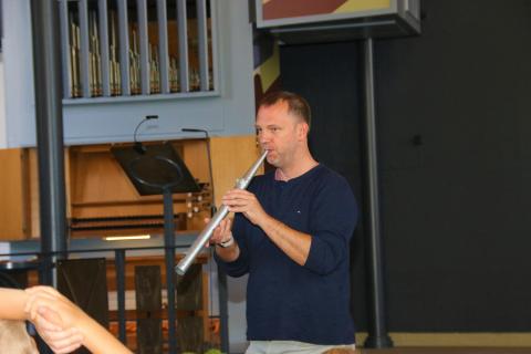 Loccums Stiftskantor Merkel pfeift!